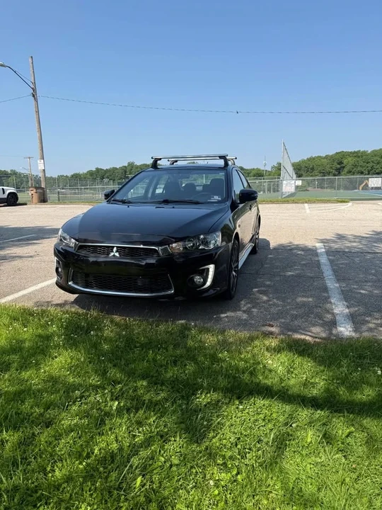 2017 Mitsubishi Lancer 10th Gen - Image 2 of 9