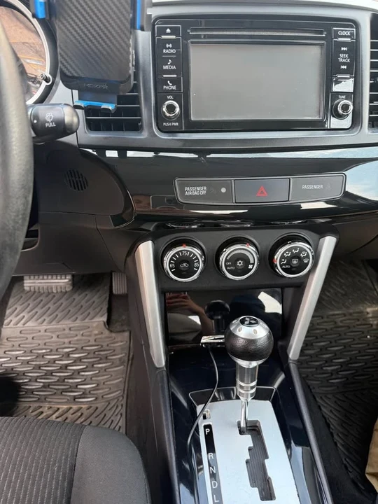 2017 Mitsubishi Lancer 10th Gen - Image 8 of 9