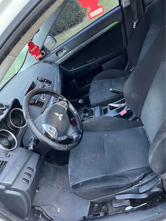 Mitsubishi Lancer - Image 3 of 4