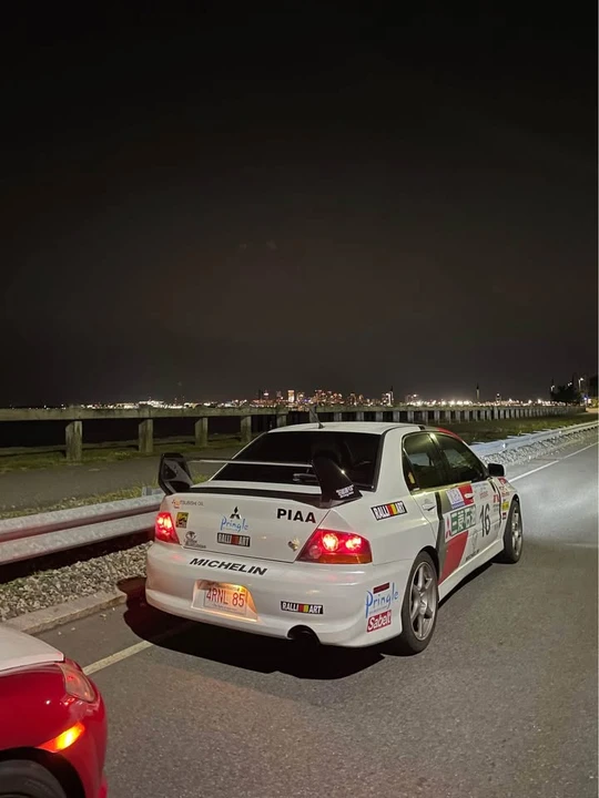 2005 Mitsubishi Lancer Evolution VIII 7th Gen - Image 2 of 10