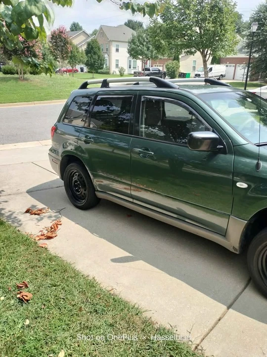 2003 Mitsubishi Outlander - Image 8 of 9