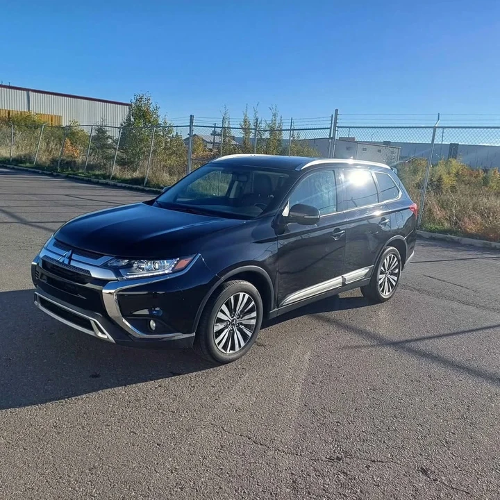 2019 Mitsubishi Outlander - Image 3 of 4