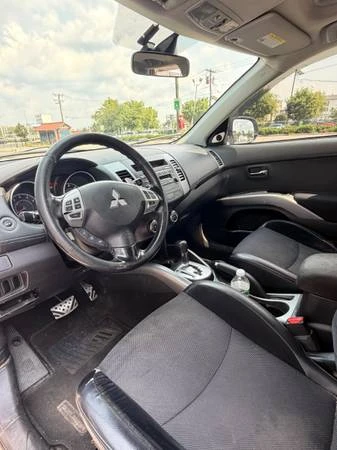 2009 Mitsubishi Outlander - Image 6 of 14