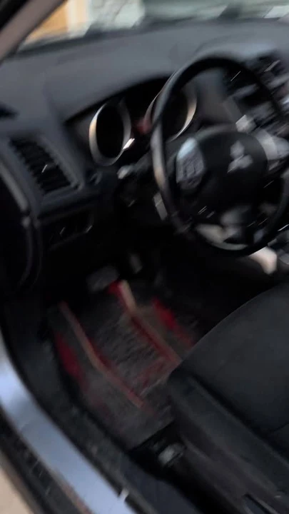2012 Mitsubishi RVR - Image 10 of 10