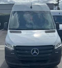 2023 Mercedes-Benz VS30 Sprinter - Image 2 of 10
