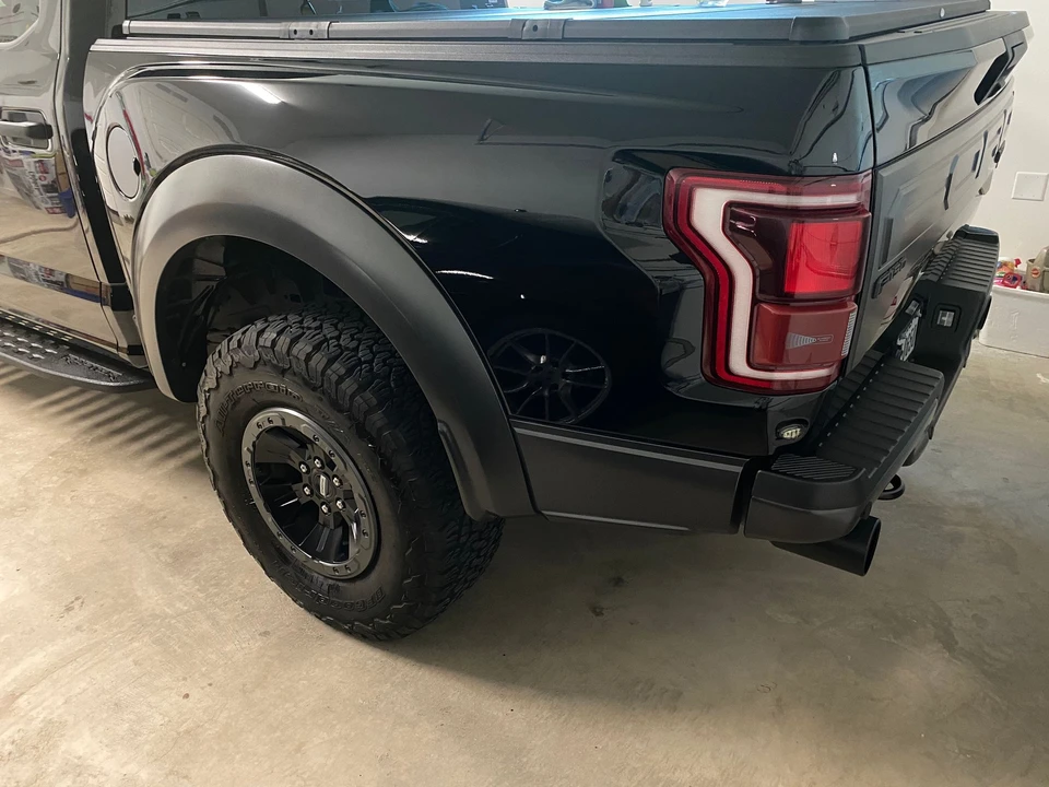 2018 Ford F-150 Raptor 13th Gen - Image 8 of 31