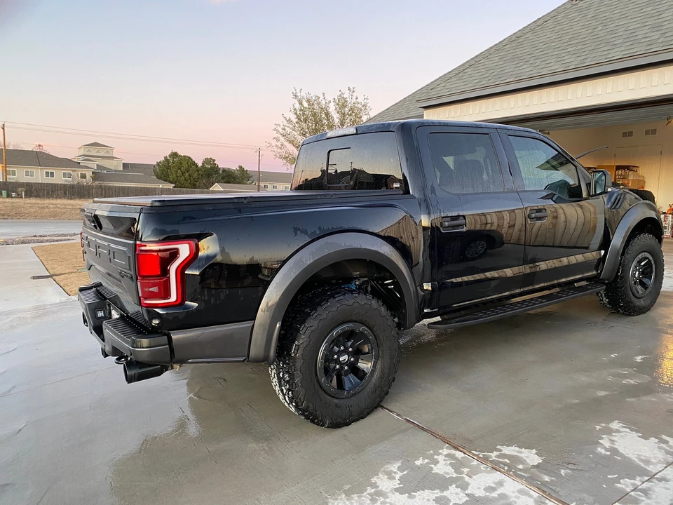 2018 Ford F-150 Raptor 13th Gen - Image 3 of 31