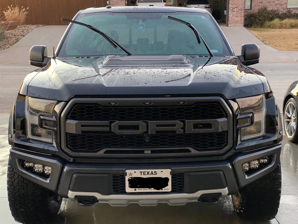 2018 Ford F-150 Raptor 13th Gen - Image 2 of 31