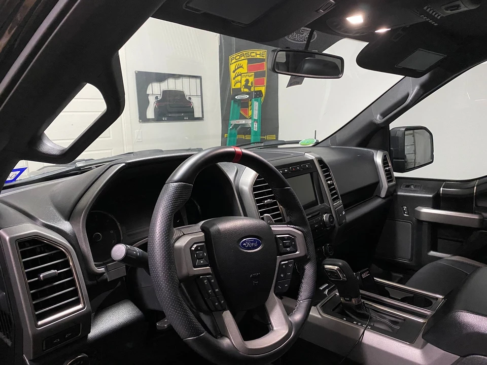 2018 Ford F-150 Raptor 13th Gen - Image 21 of 31