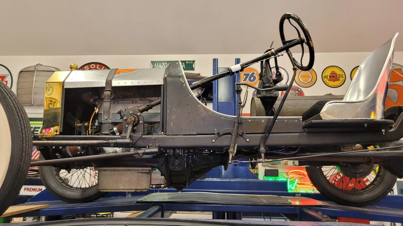 Ford Model T - Image 17 of 31
