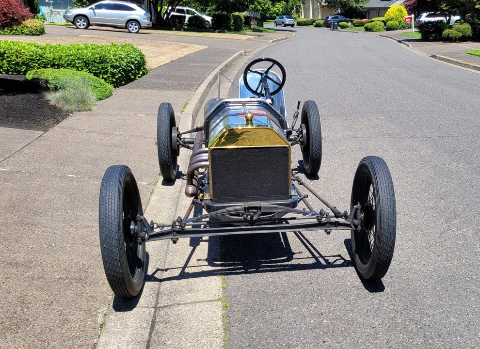 Ford Model T - Image 14 of 31