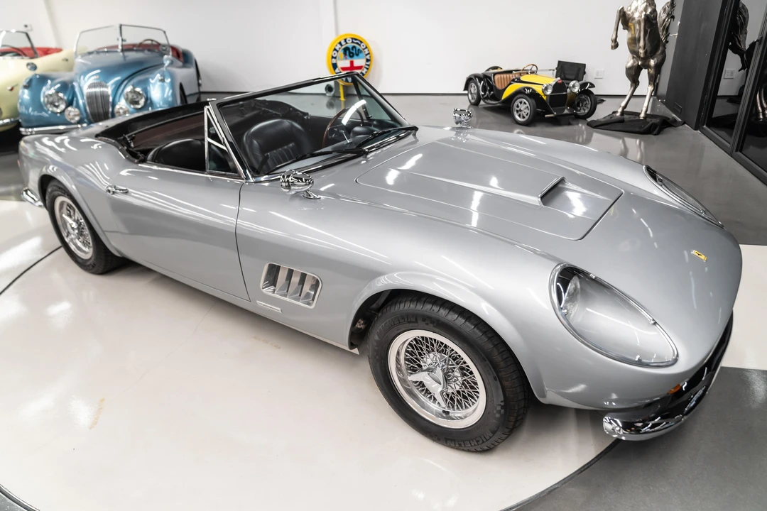 2004 Modena - Image 12 of 31