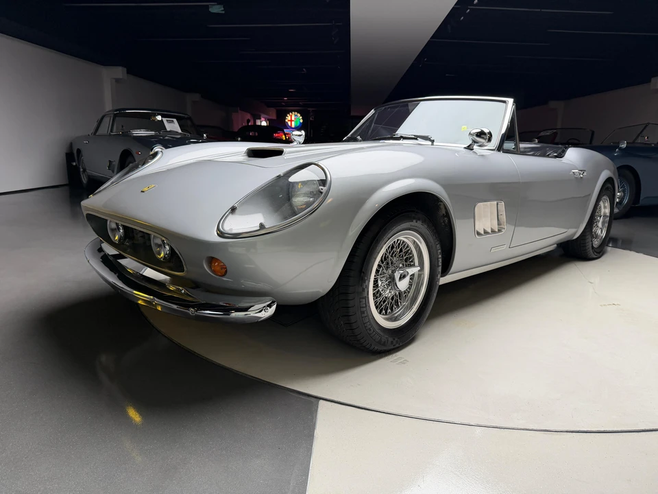 2004 Modena - Image 23 of 31