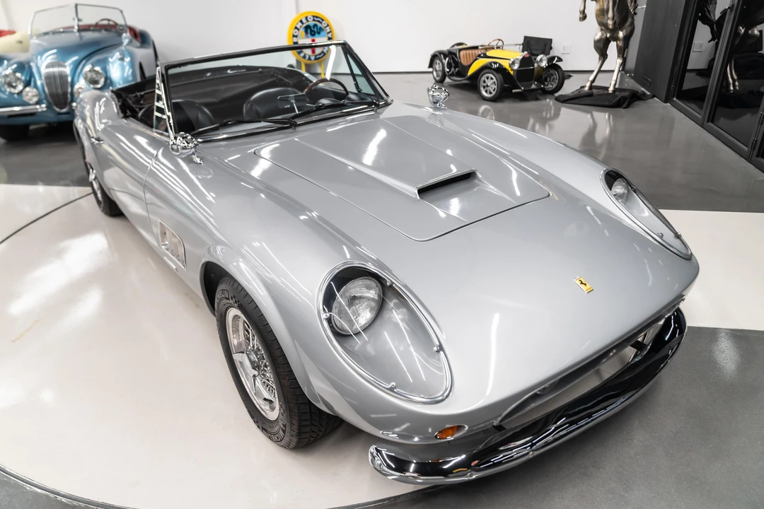 2004 Modena - Image 13 of 31
