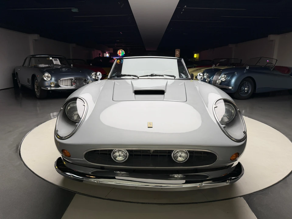2004 Modena - Image 22 of 31