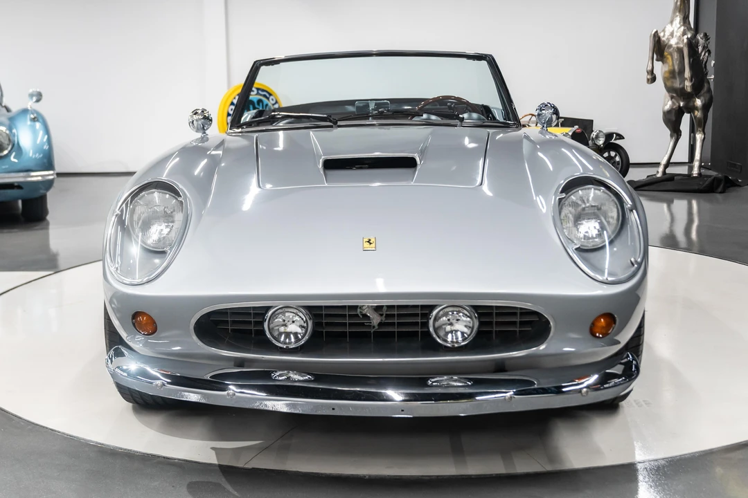 2004 Modena - Image 2 of 31