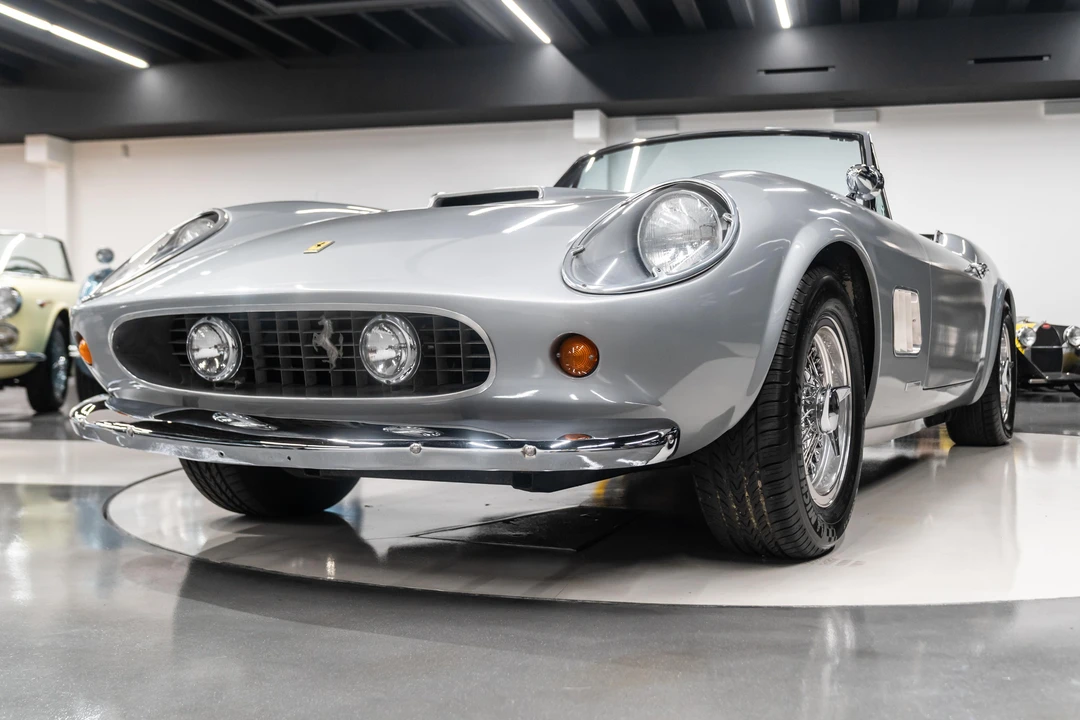 2004 Modena - Image 7 of 31