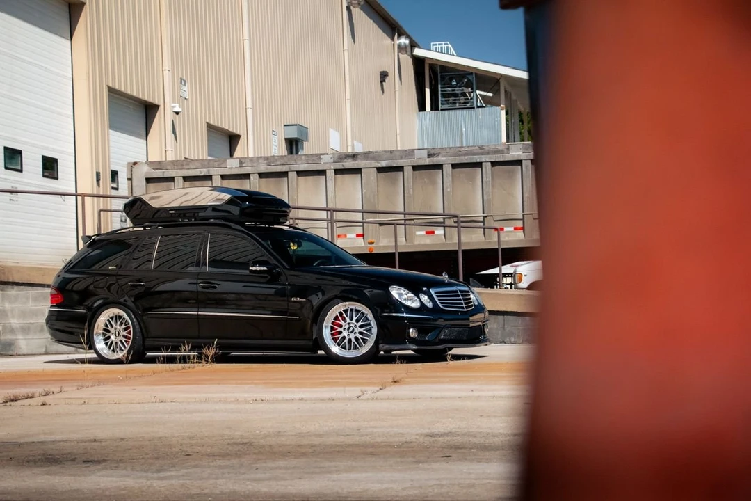 2007 Mercedes-Benz W211 E 55 & E 63 AMG - Image 13 of 31