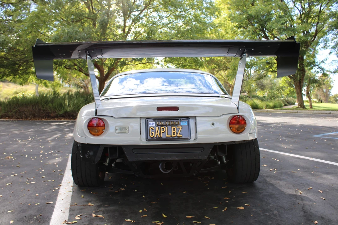 1993 Mazda NA MX-5 Miata - Image 8 of 31