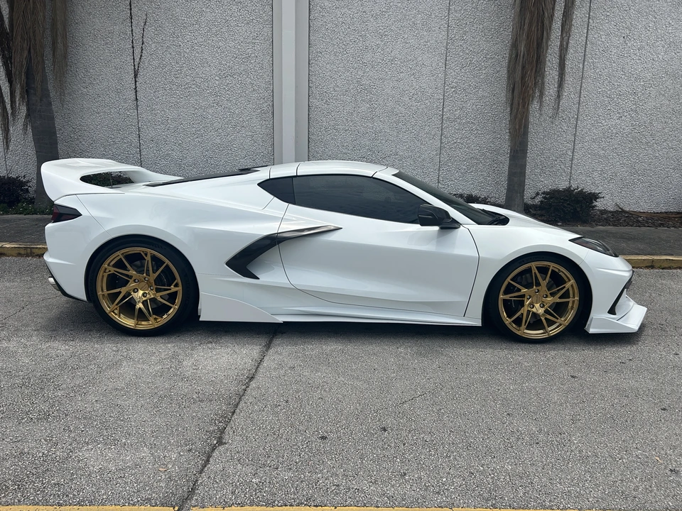 2022 Chevrolet Corvette C8 - Image 9 of 31