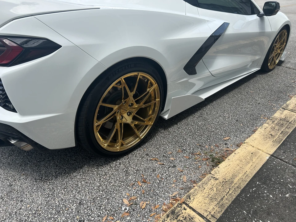 2022 Chevrolet Corvette C8 - Image 15 of 31