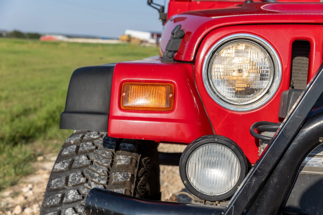 1998 Jeep TJ Wrangler - Image 12 of 31