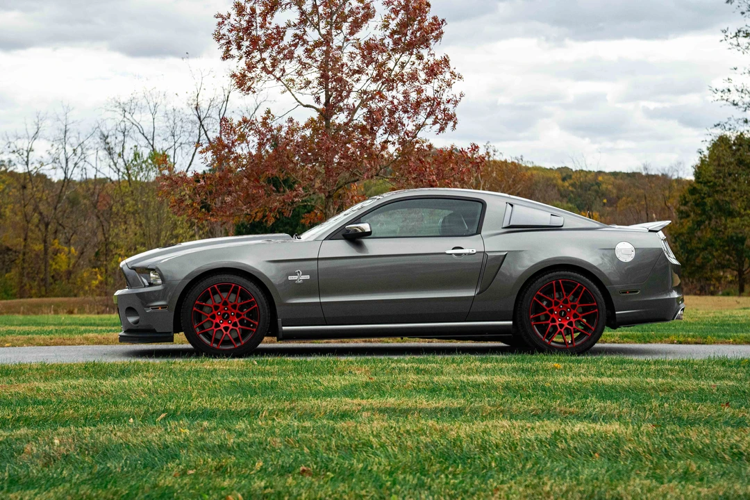 2013 Ford S197 Mustang - Image 6 of 31