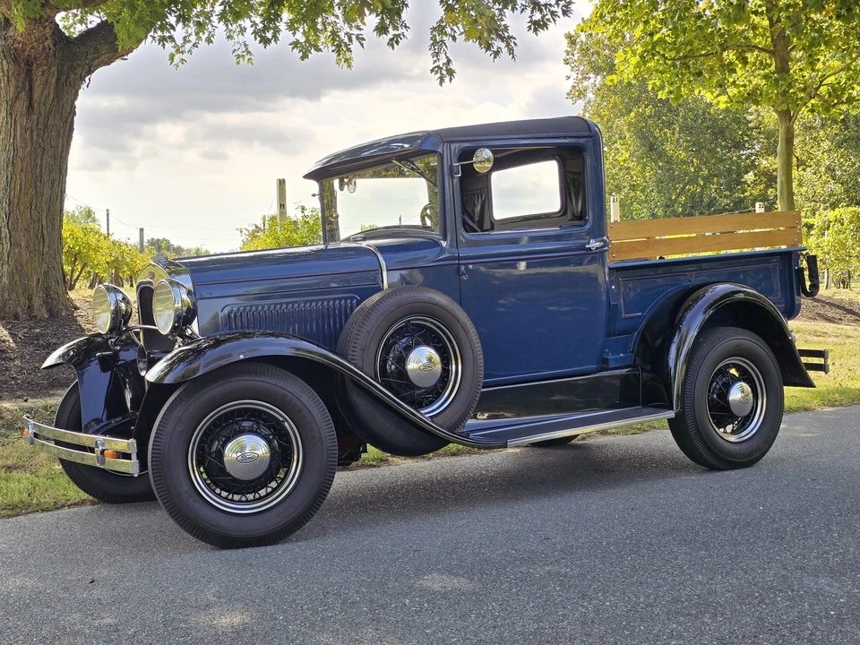1930 Ford Model A Pickup & Model AA - Image 2 of 31