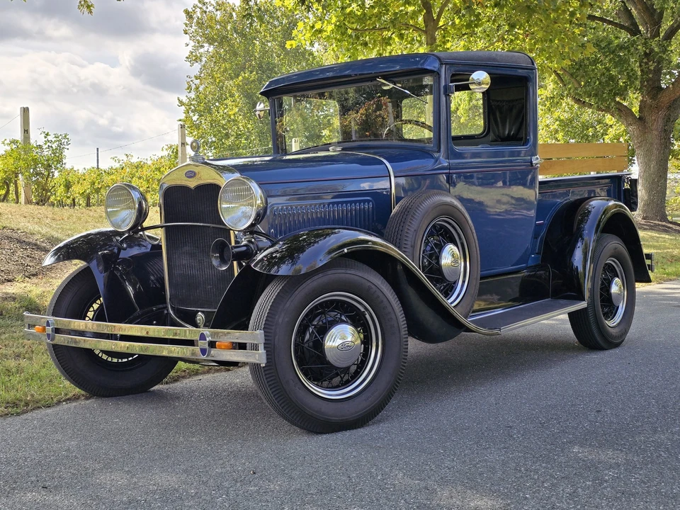 1930 Ford Model A Pickup & Model AA - Image 7 of 31