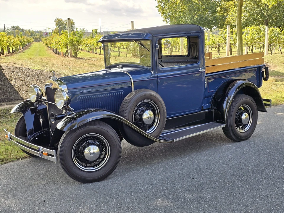 1930 Ford Model A Pickup & Model AA - Image 3 of 31