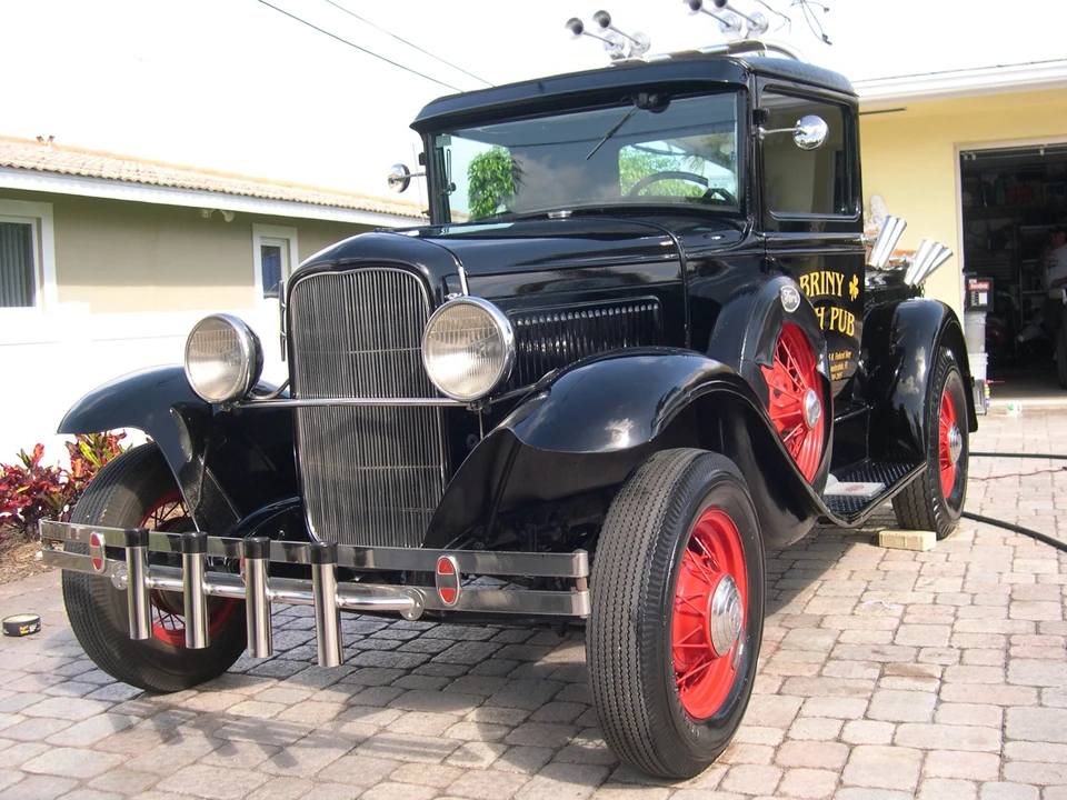 1931 Ford Model A Pickup & Model AA - Image 2 of 31