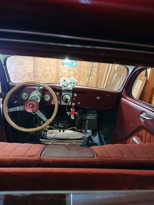 1935 Ford Model 48 & 68 - Image 12 of 31