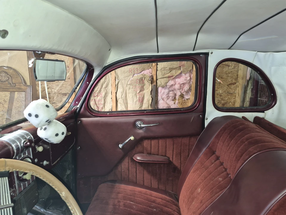 1935 Ford Model 48 & 68 - Image 25 of 31