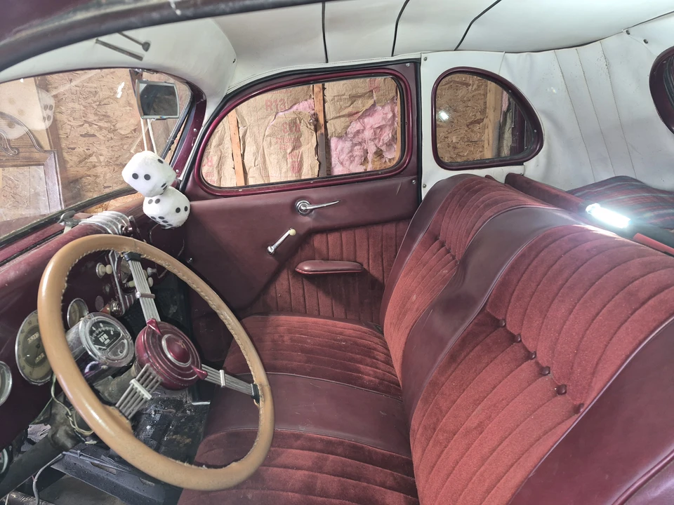 1935 Ford Model 48 & 68 - Image 24 of 31