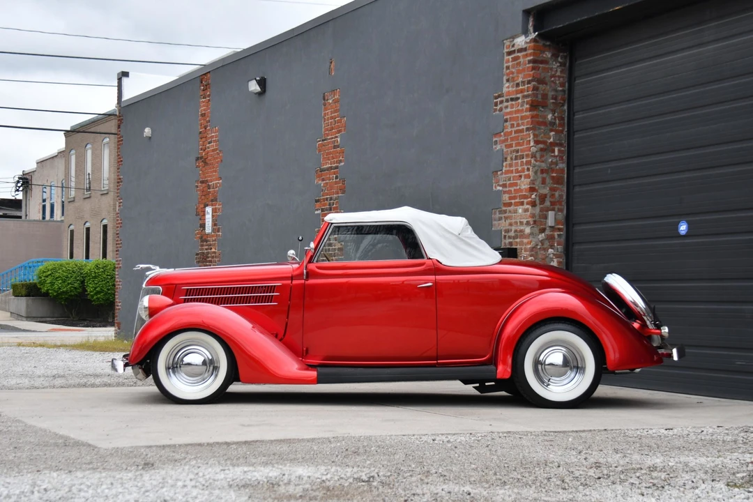 1936 Ford Model 48 & 68 - Image 17 of 31