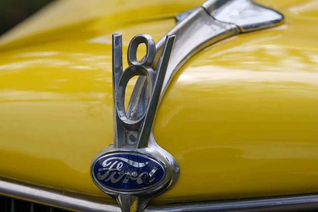1936 Ford Model 48 & 68 - Image 15 of 31
