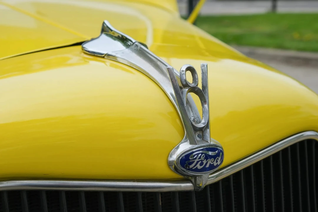1936 Ford Model 48 & 68 - Image 16 of 31