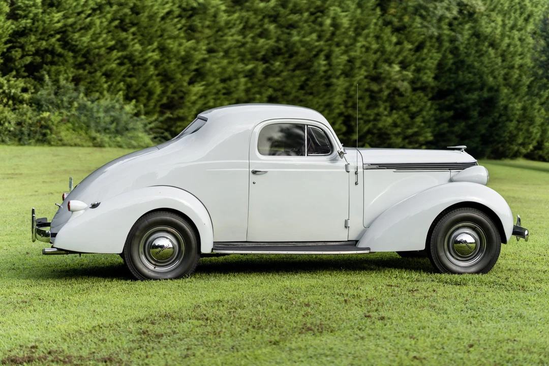 1937 Studebaker - Image 6 of 31