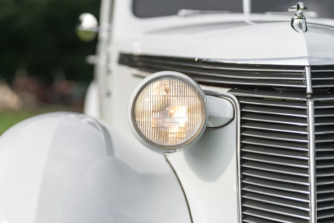 1937 Studebaker - Image 14 of 31