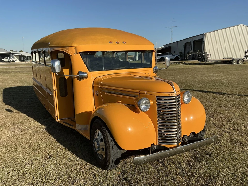 1939 Chevrolet Pickup 2nd Gen - Image 2 of 31