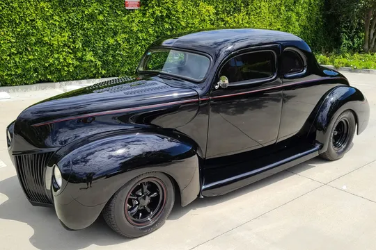 1939 Ford Deluxe Coupe