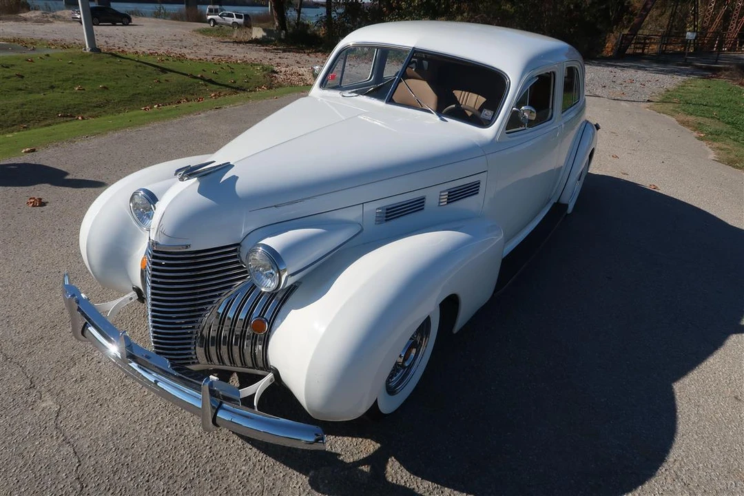 1940 Cadillac Series 62 1st Gen - Image 5 of 31