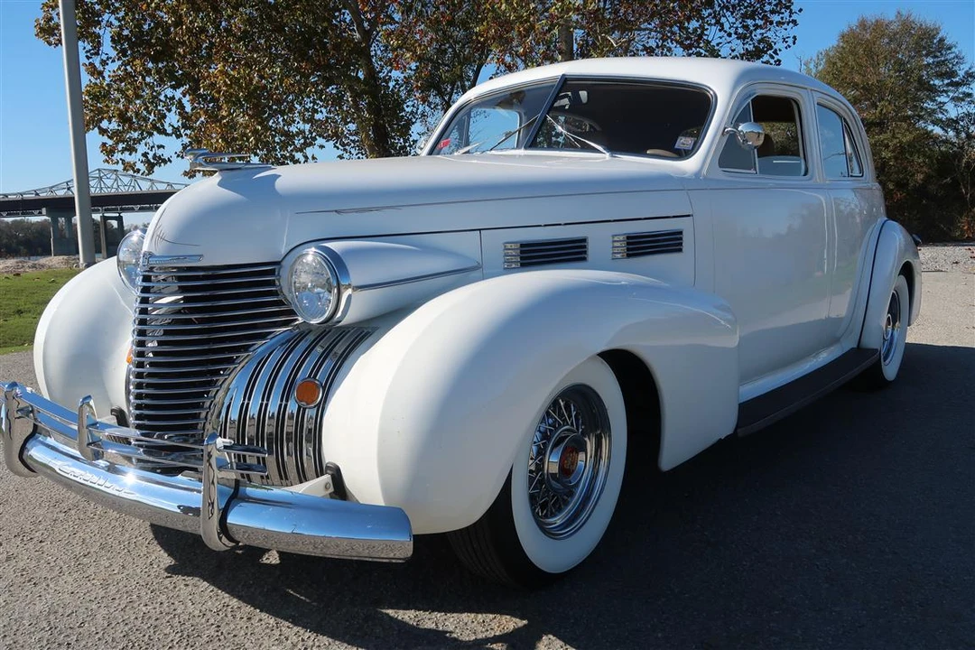 1940 Cadillac Series 62 1st Gen - Image 4 of 31