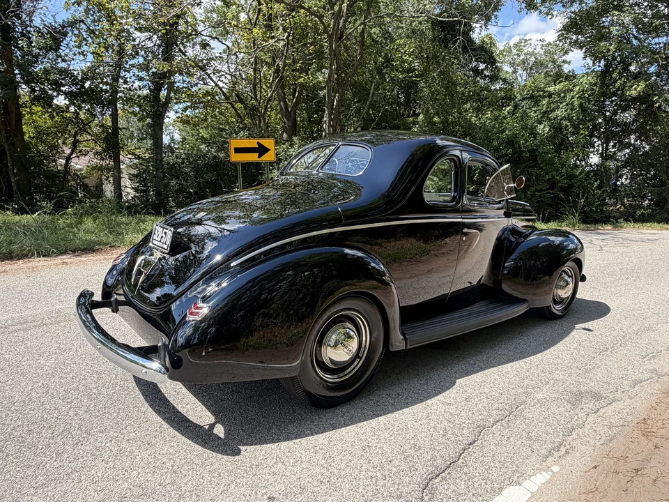1940 Ford Standard & Deluxe & Super Deluxe - Image 25 of 31