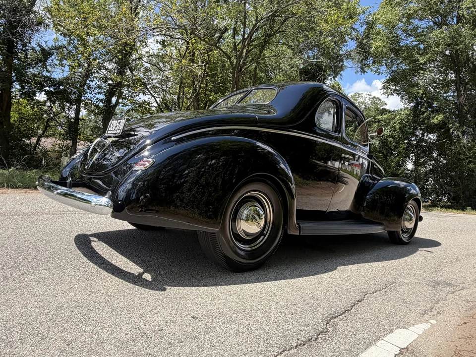 1940 Ford Standard & Deluxe & Super Deluxe - Image 27 of 31
