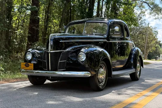1940 Ford Deluxe Coupe