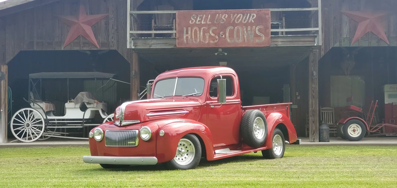 1946 Ford Pickup (1940-1947) - Image 2 of 31