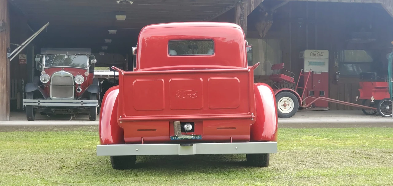 1946 Ford Pickup (1940-1947) - Image 21 of 31