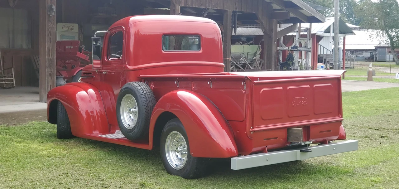 1946 Ford Pickup (1940-1947) - Image 24 of 31
