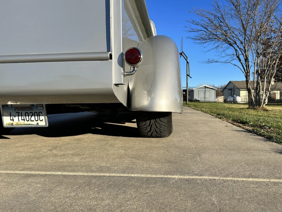 1946 Ford Pickup (1940-1947) - Image 27 of 31